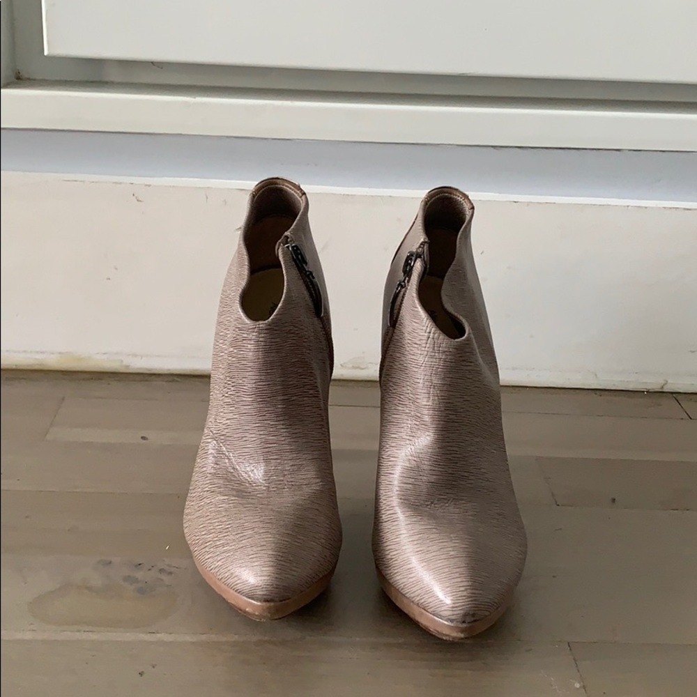 Alexandre Birman ankle booties